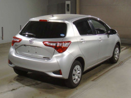 2017 Toyota Vitz