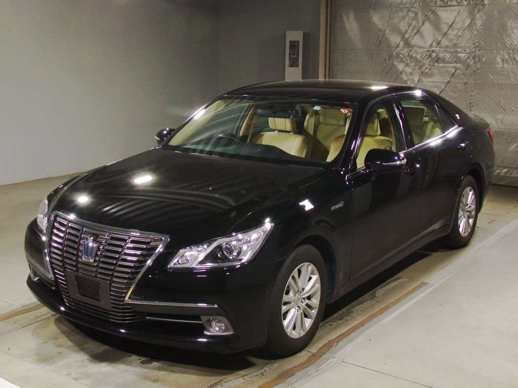 2013 Toyota Crown Hybrid AWS210[0]