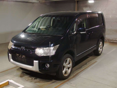 2007 Mitsubishi Delica D5