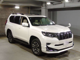 2023 Toyota Land Cruiser Prado