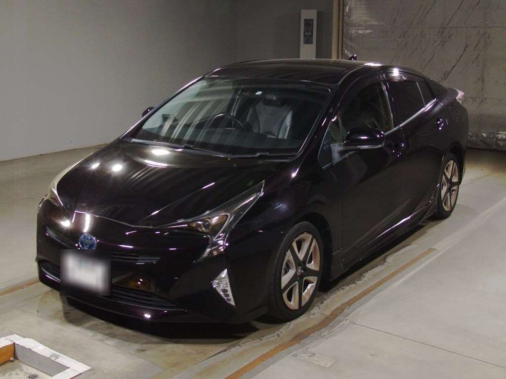 2016 Toyota Prius ZVW50[0]