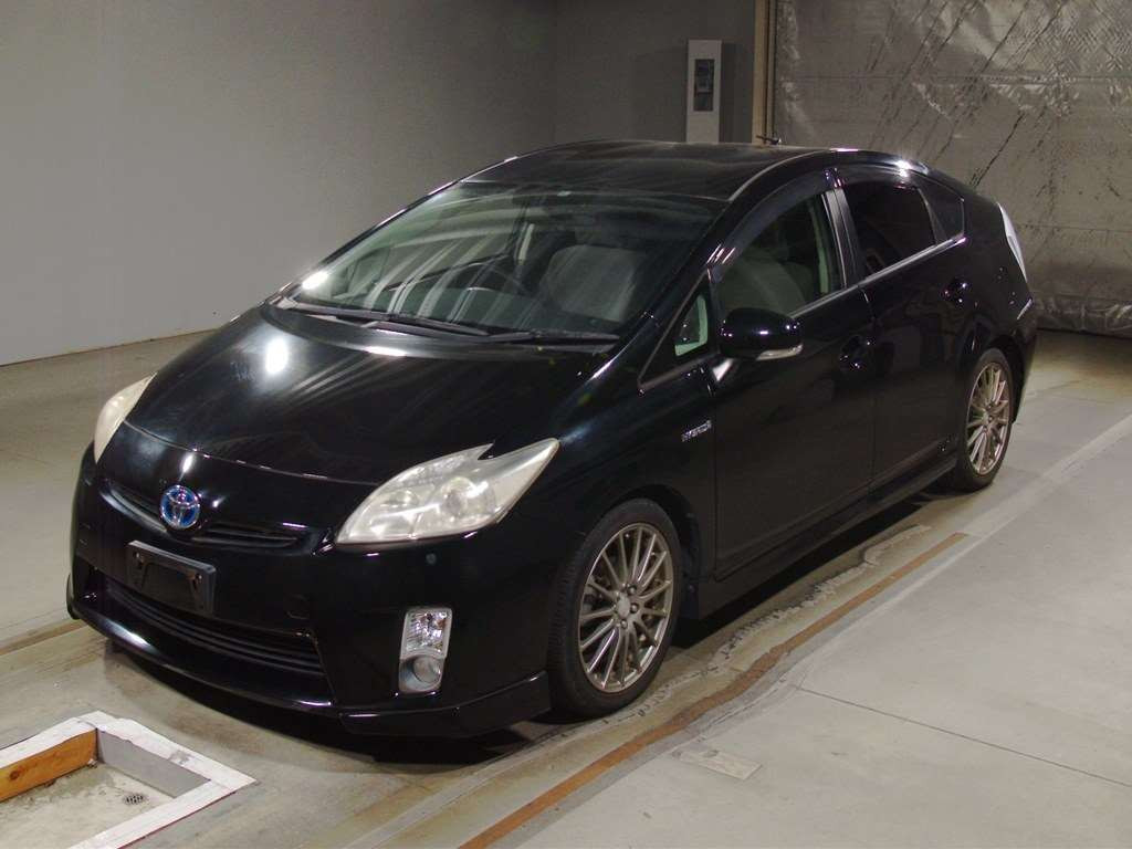 2010 Toyota Prius ZVW30[0]