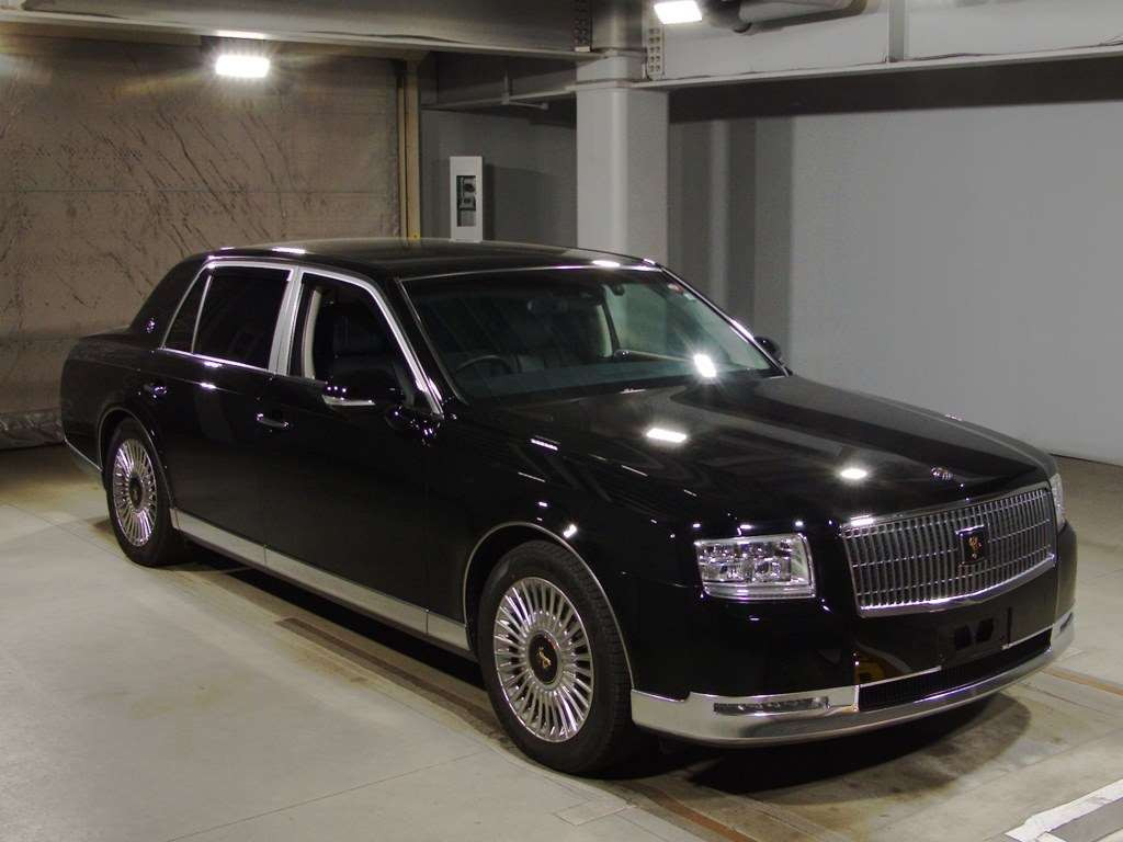 2022 Toyota Century UWG60[2]