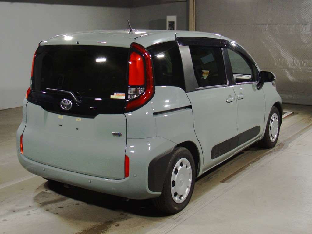 2023 Toyota Sienta MXPL10G[1]