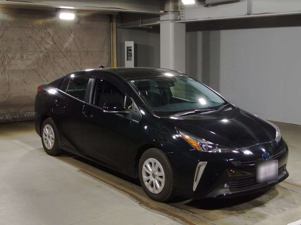 2021 Toyota Prius ZVW51[2]