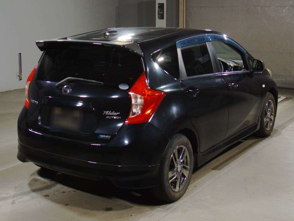 2012 Nissan Note E12[1]