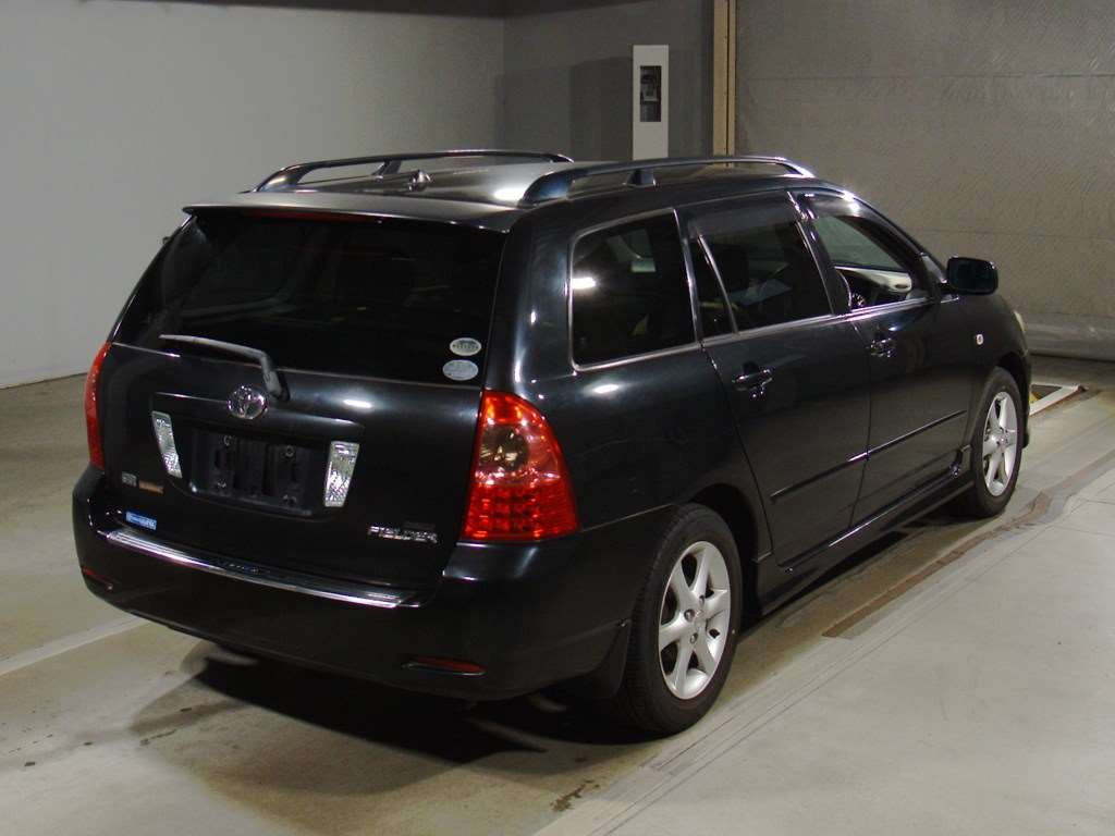 2006 Toyota Corolla Fielder ZZE122G[1]