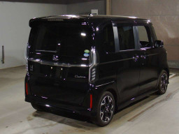 2019 Honda N-BOX CUSTOM