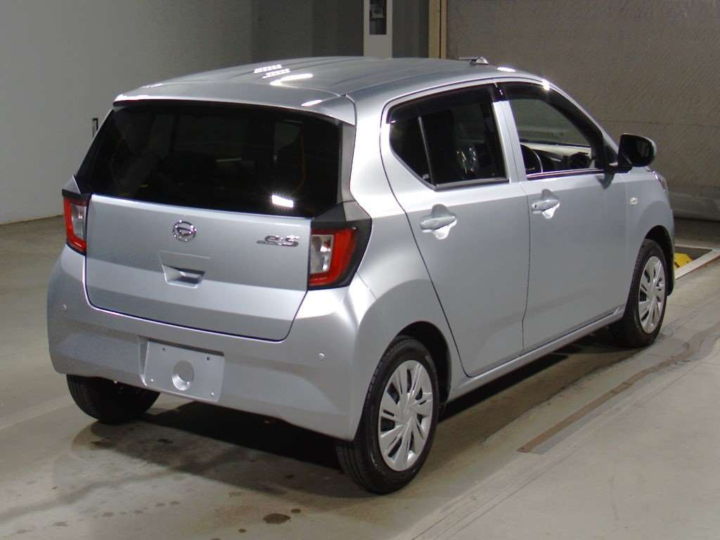 2021 Daihatsu Mira es LA350S[1]