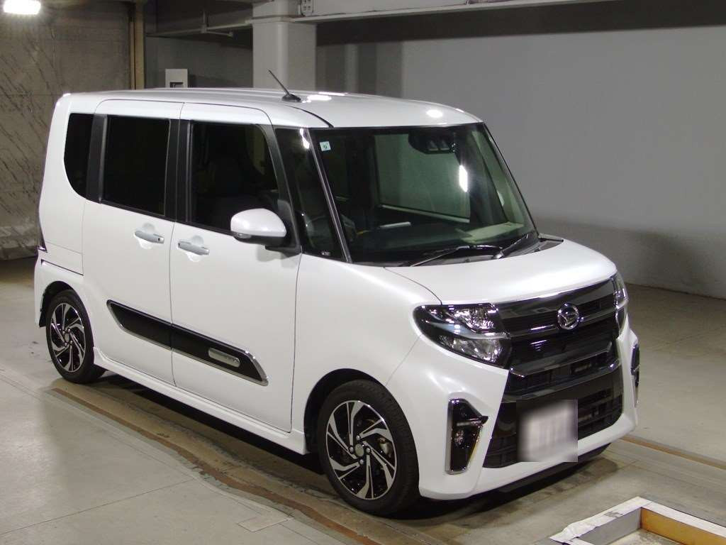 2021 Daihatsu Tanto Custom LA650S[2]