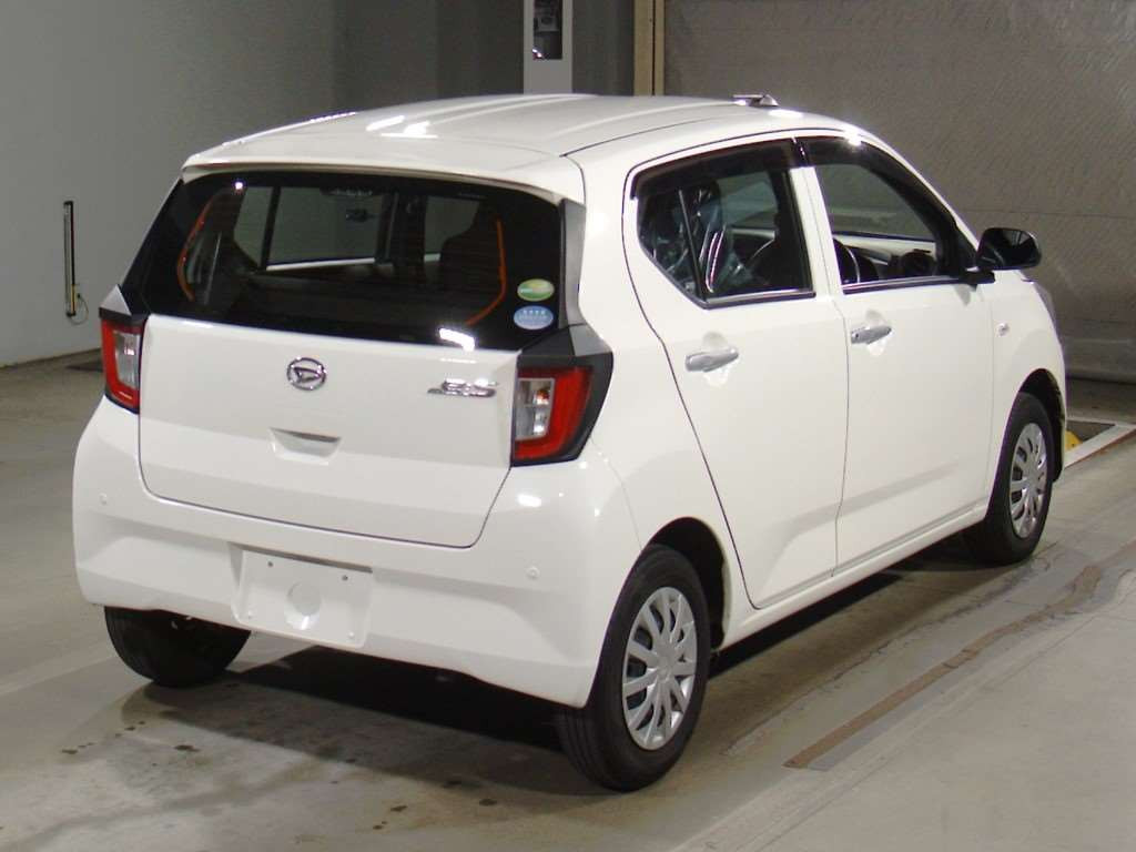 2019 Daihatsu Mira es LA350S[1]