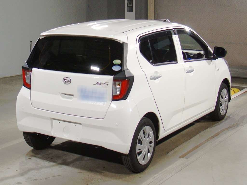 2019 Daihatsu Mira es LA350S[1]