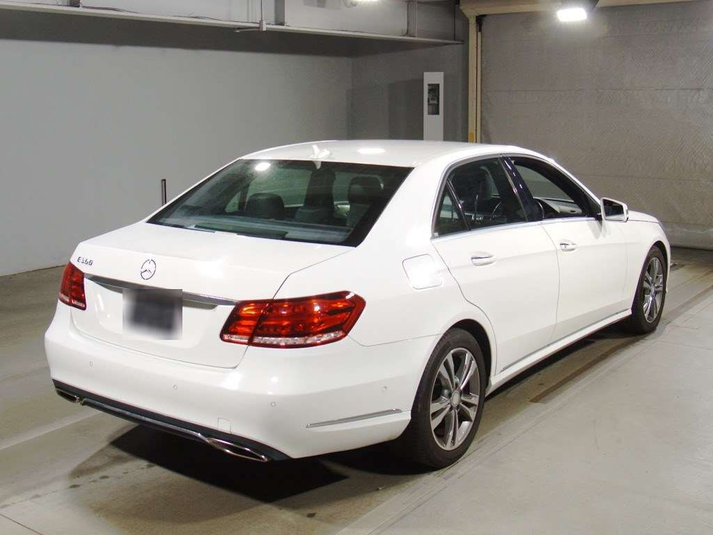 2013 Mercedes Benz E-Class 212055C[1]