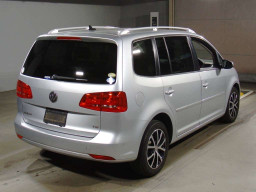 2014 Volkswagen Golf Touran