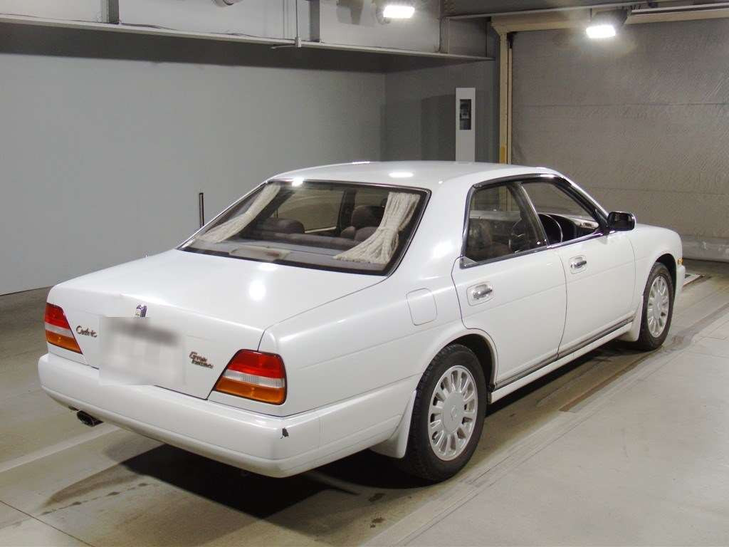 1994 Nissan Cedric Sedan PY32[1]