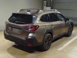 2023 Subaru Legacy Outback