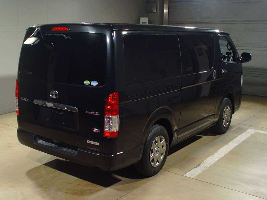 2018 Toyota Hiace Van GDH201V[1]