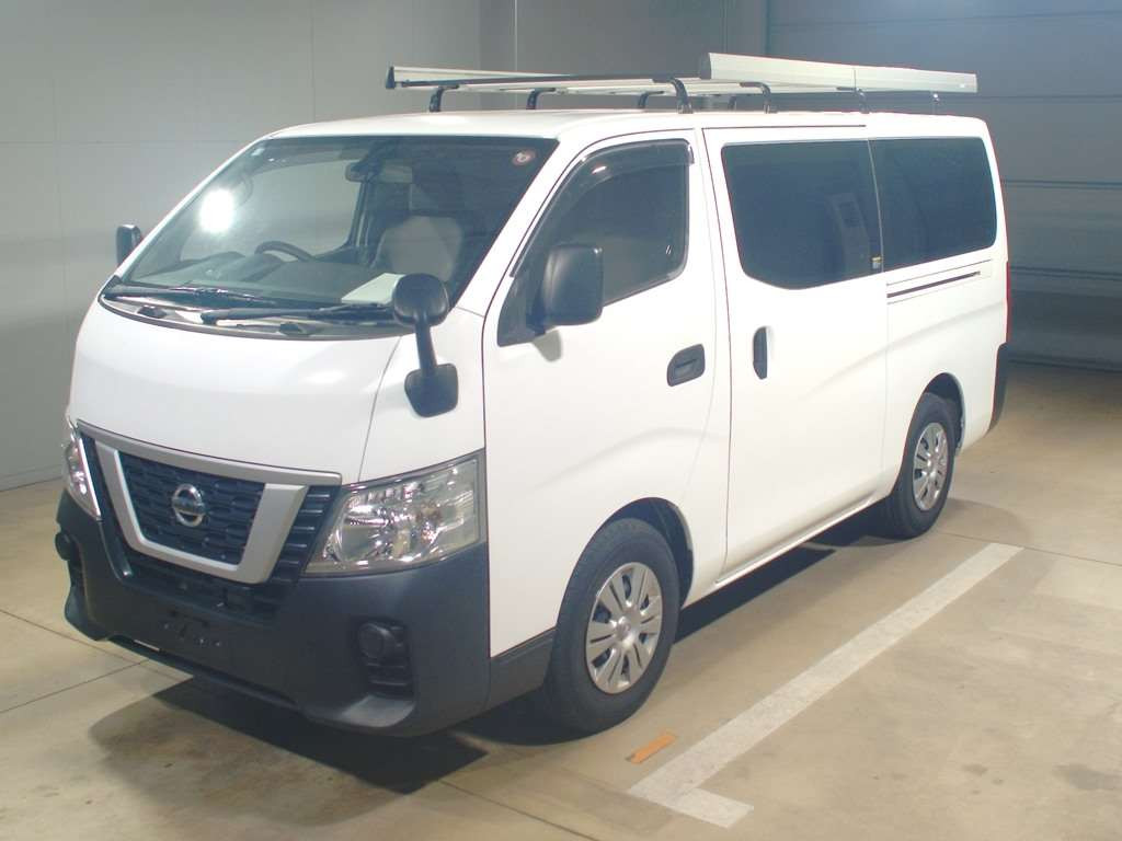 2017 Nissan NV350 CARAVAN VAN VR2E26[0]