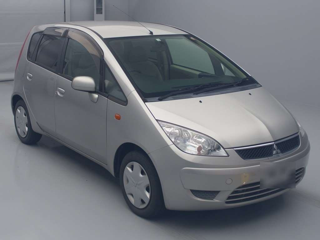 2010 Mitsubishi Colt Z21A[2]