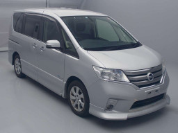 2013 Nissan Serena