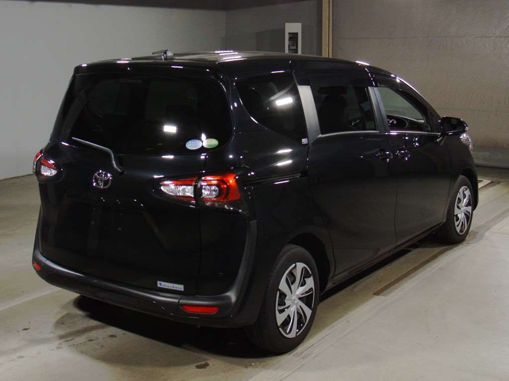 2020 Toyota Sienta NSP170G[1]