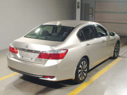 2013 Honda Accord Hybrid