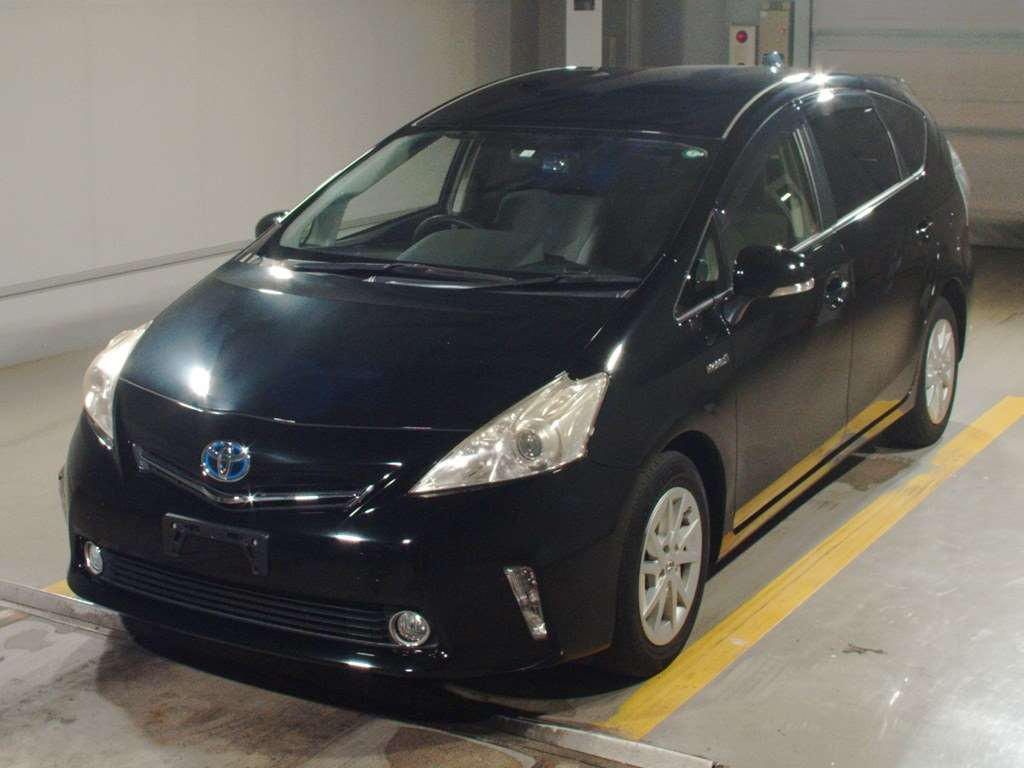 2012 Toyota Prius alpha ZVW41W[0]