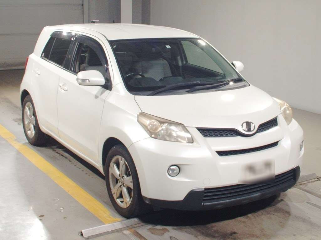 2010 Toyota IST NCP110[2]