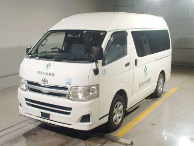 2013 Toyota Regiusace Van