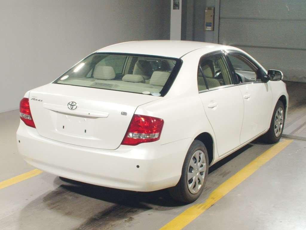 2011 Toyota Corolla Axio NZE141[1]