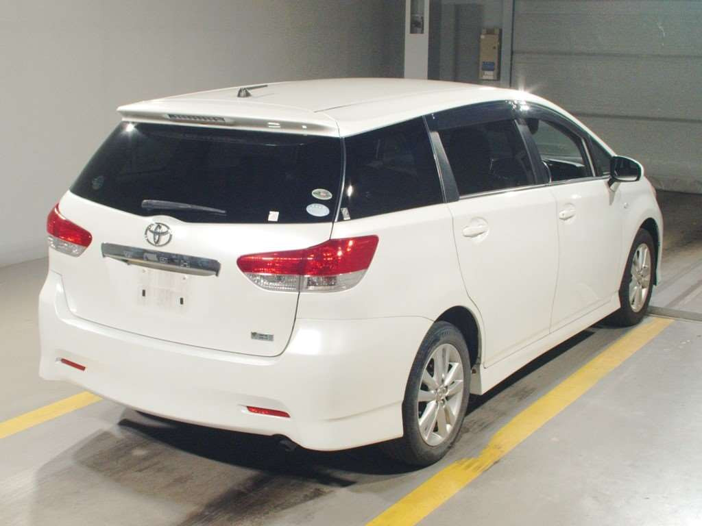 2010 Toyota Wish ZGE20W[1]