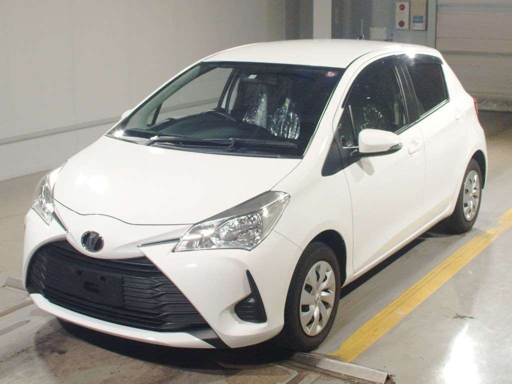 2017 Toyota Vitz KSP130[0]