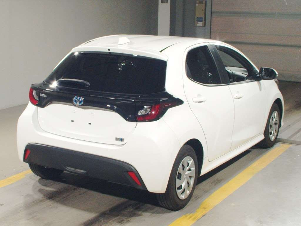 2021 Toyota YARIS MXPH10[1]