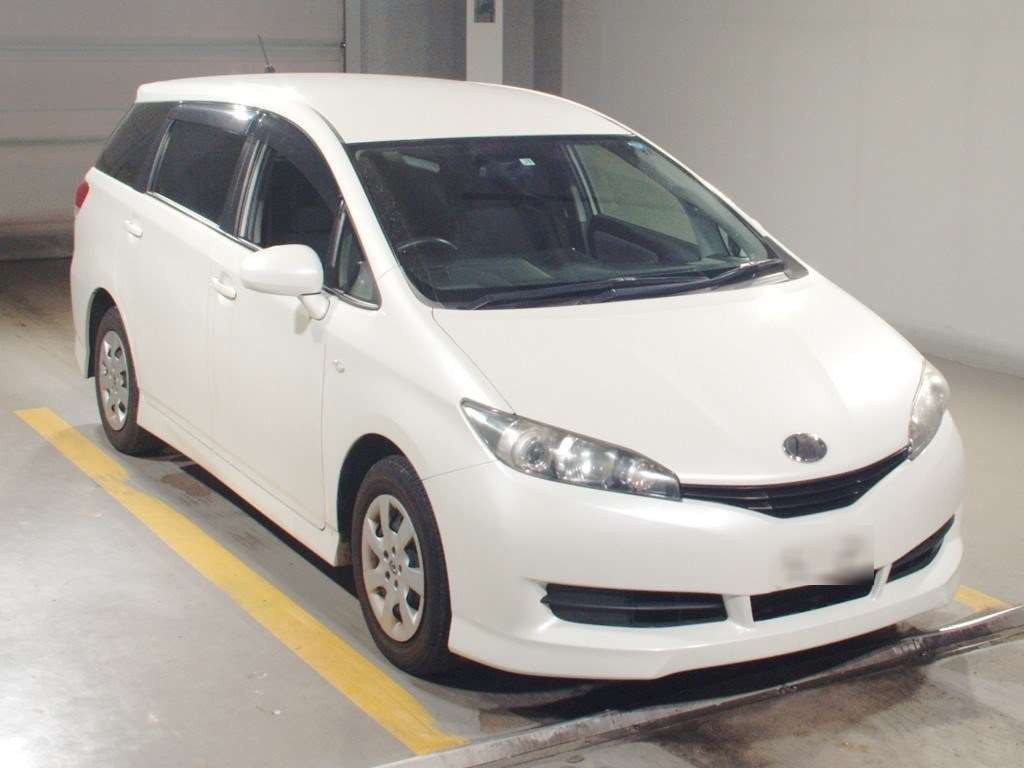 2011 Toyota Wish ZGE20G[2]