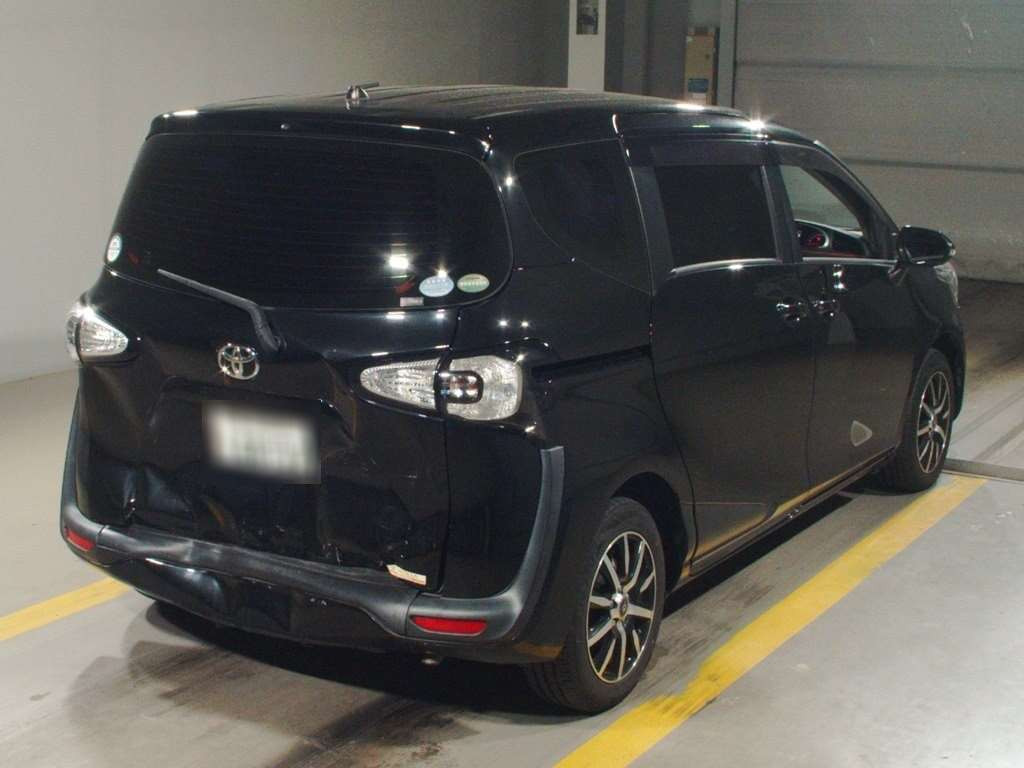 2016 Toyota Sienta NSP170G[1]