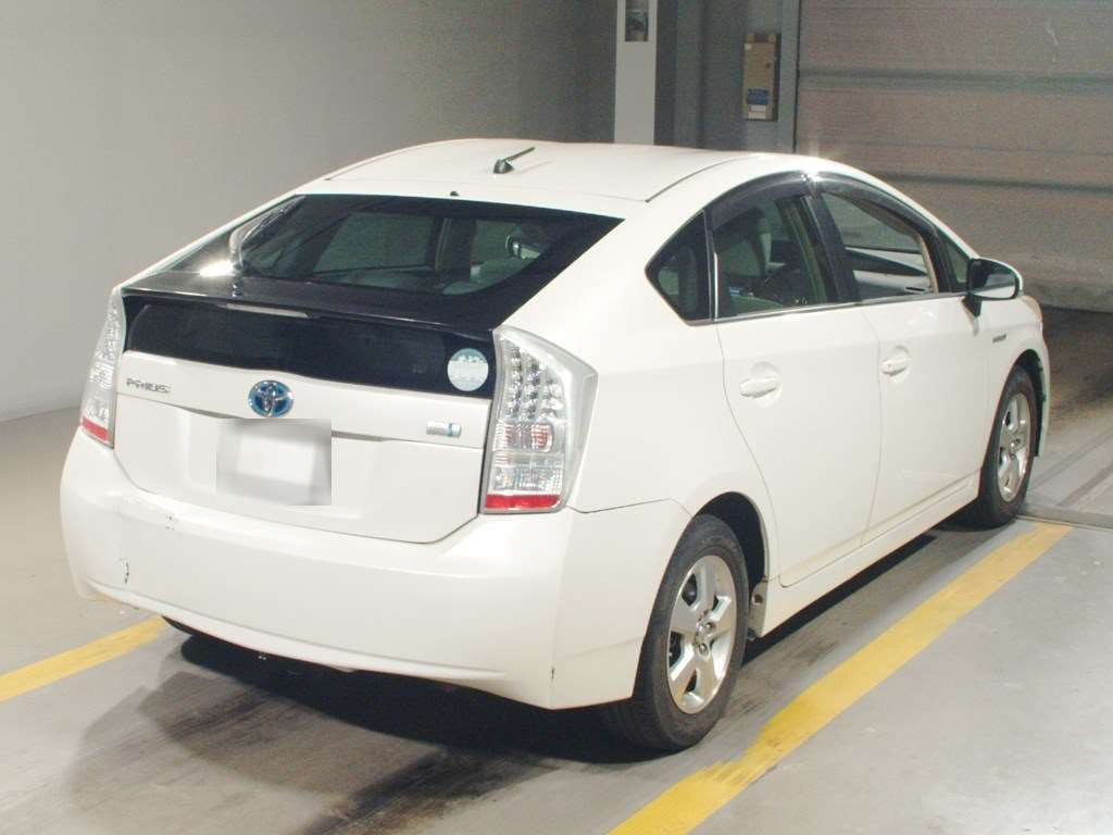 2009 Toyota Prius ZVW30[1]