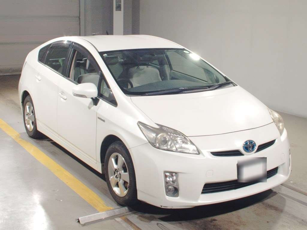 2009 Toyota Prius ZVW30[2]