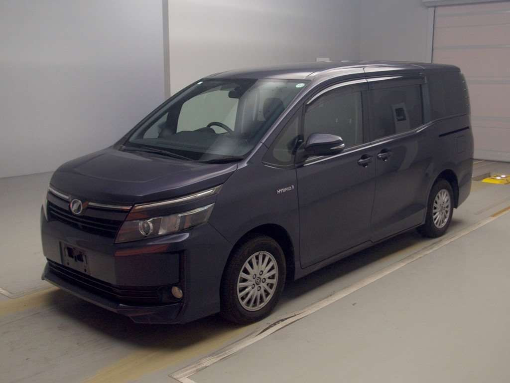 2014 Toyota Voxy ZWR80G[0]