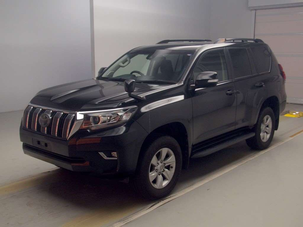 2017 Toyota Land Cruiser Prado TRJ150W[0]