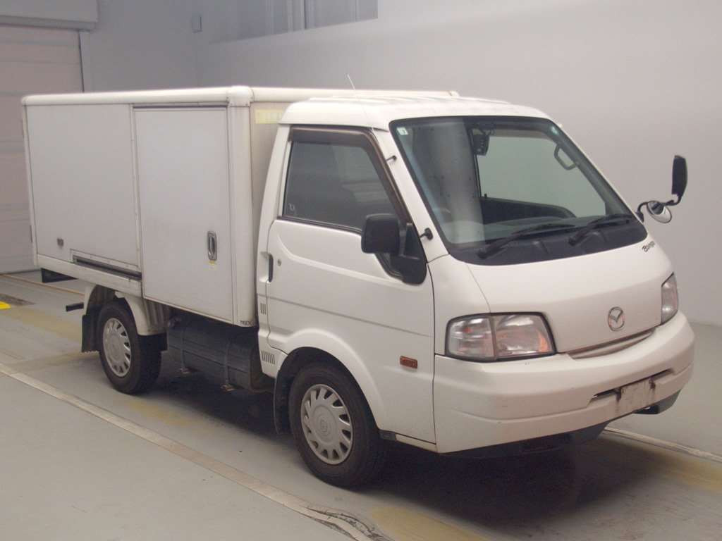 2017 Mazda Bongo Truck SLP2T[2]