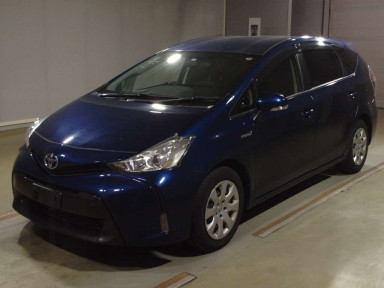 2017 Toyota Prius alpha