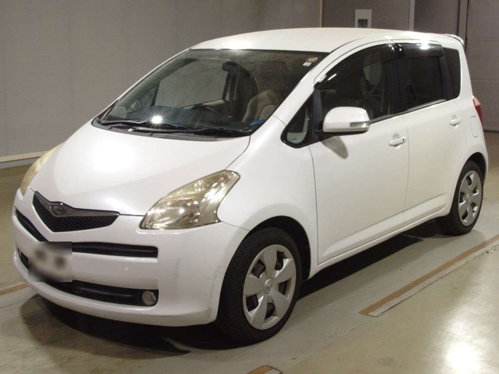 2006 Toyota Ractis NCP100[0]