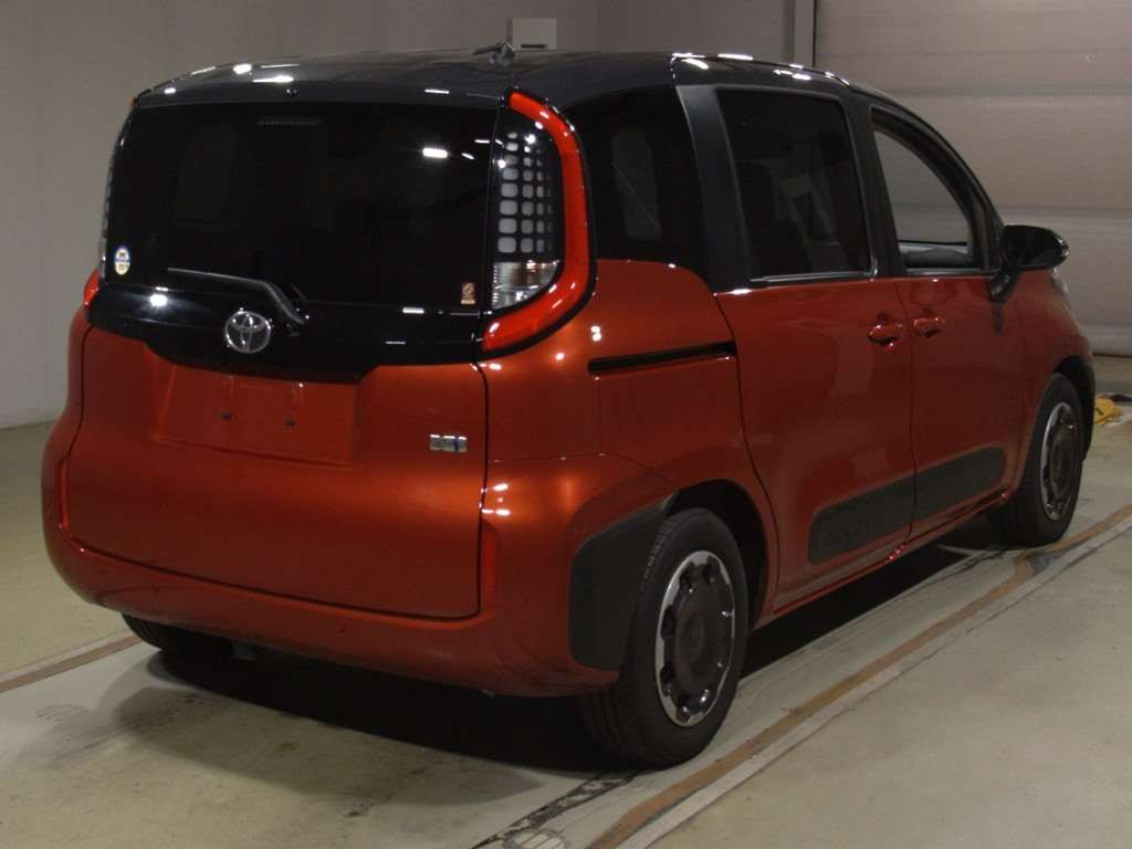 2023 Toyota Sienta MXPL10G[1]