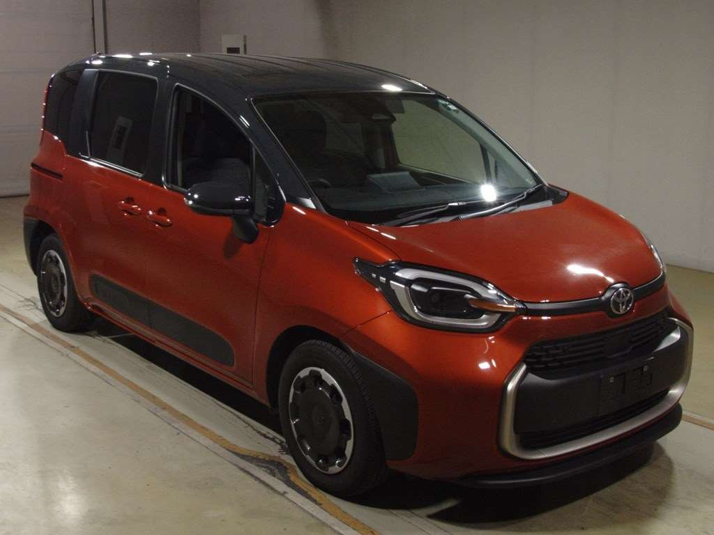 2023 Toyota Sienta MXPL10G[2]