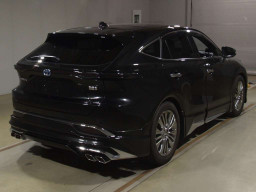 2021 Toyota Harrier Hybrid