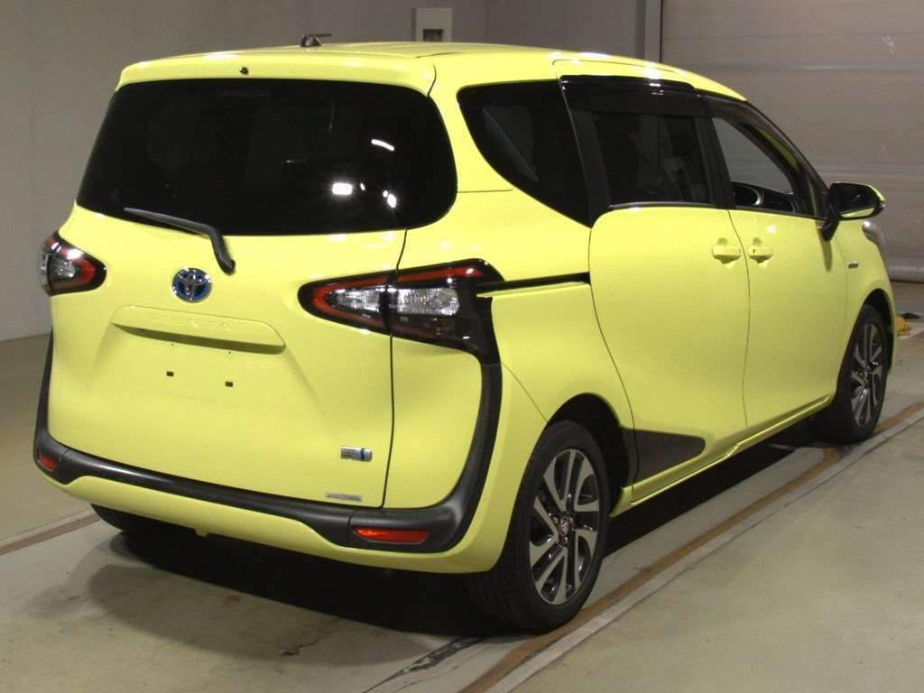 2015 Toyota Sienta NHP170G[1]