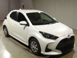 2021 Toyota YARIS