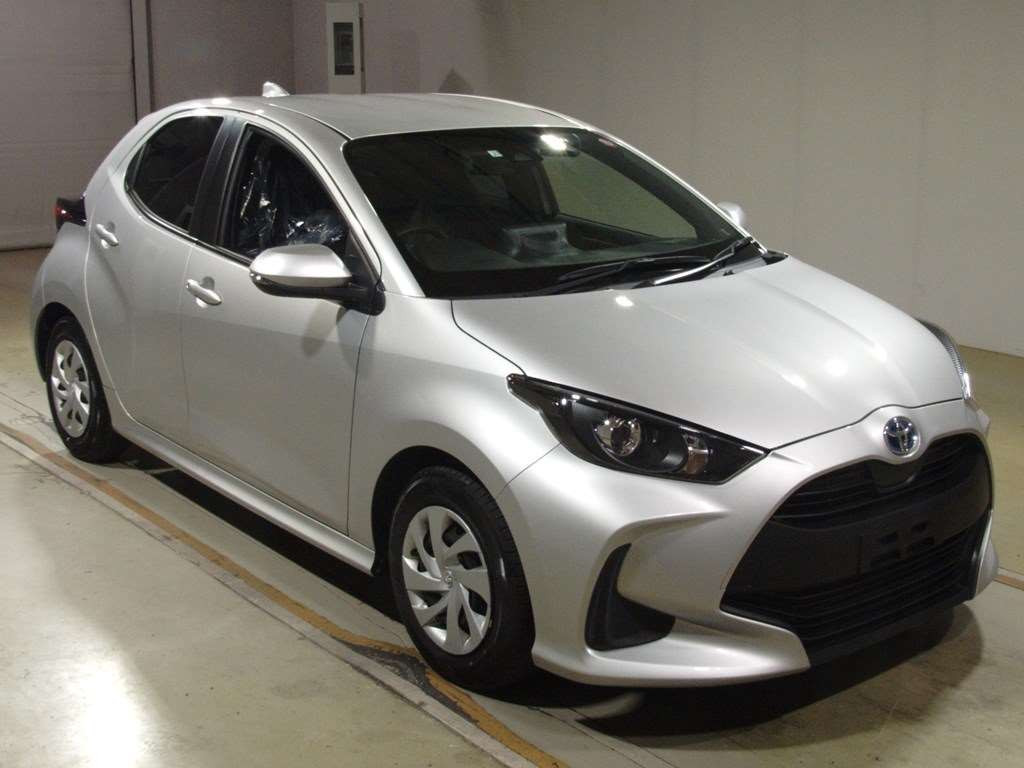 2021 Toyota YARIS MXPH10[2]