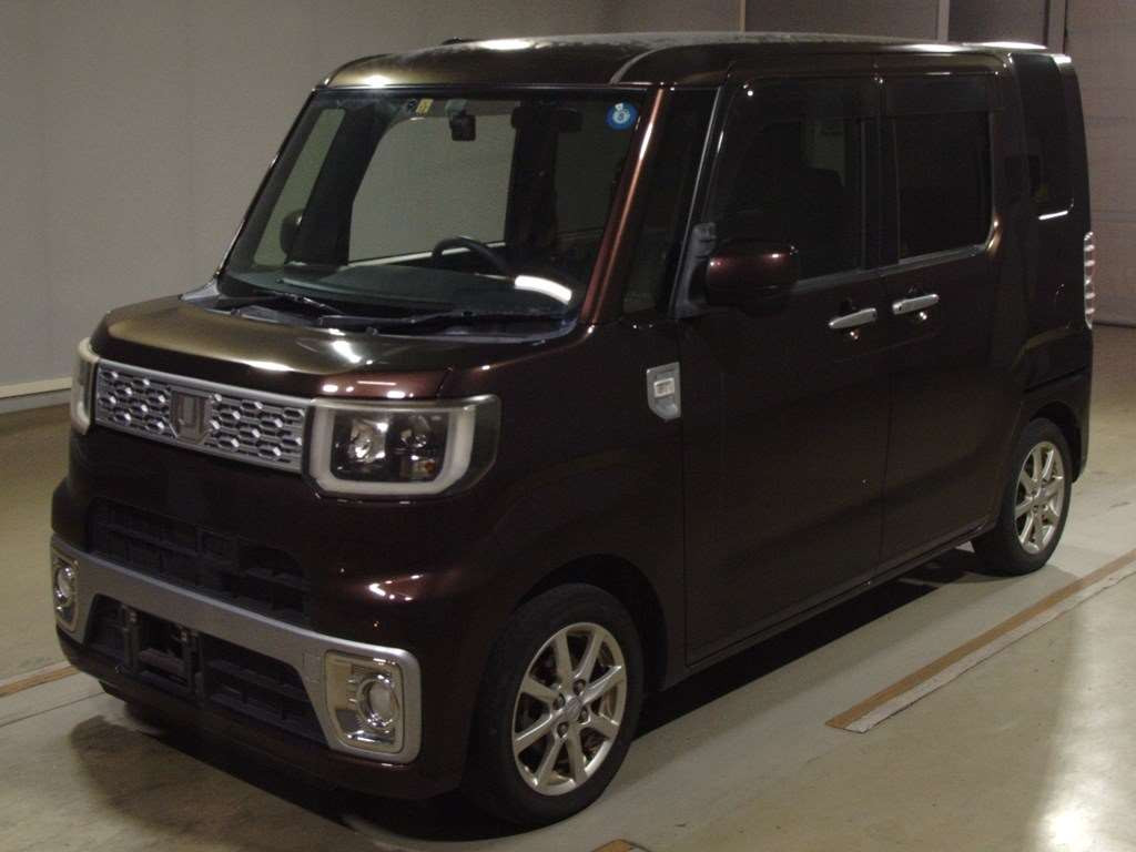 2015 Daihatsu Wake LA700S[0]