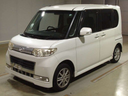 2010 Daihatsu Tanto Custom